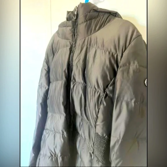 Calvin Klein down jacket - Picture 2 of 5